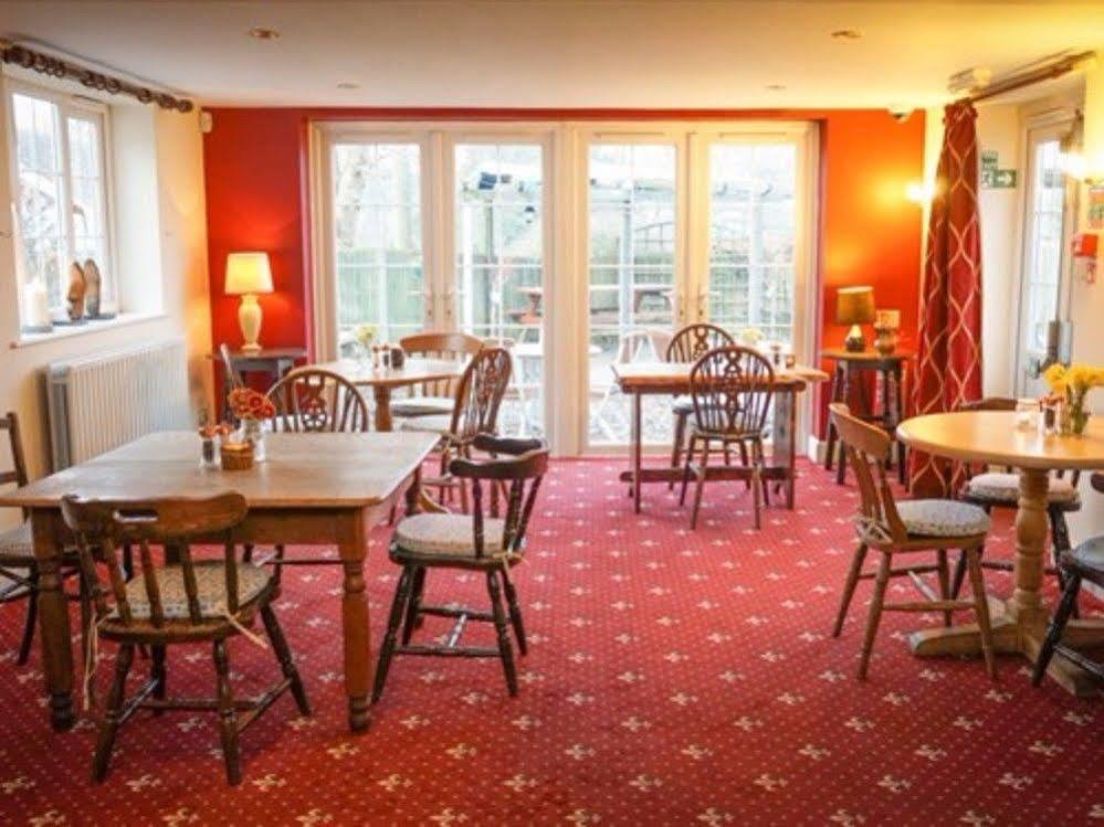 The Shoe Inn Plaitford ภายนอก รูปภาพ