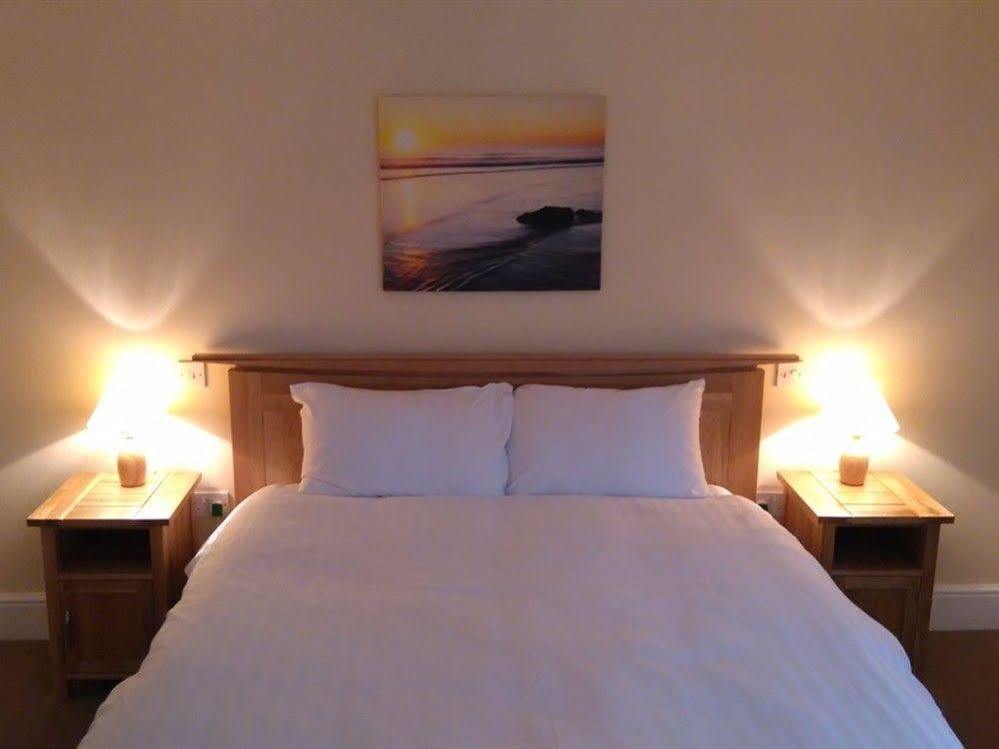 The Shoe Inn Plaitford ภายนอก รูปภาพ